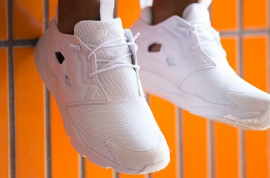 weiße Sneaker