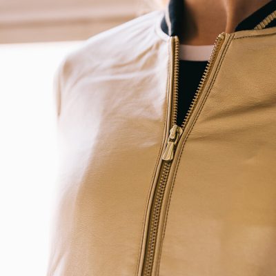 goldene Bomberjacke