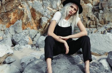 Billabong_Latzhose_Shirt und Hut