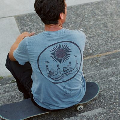 Globe blaues Printshirt