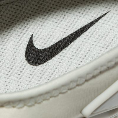 Nike huarachi drift logo